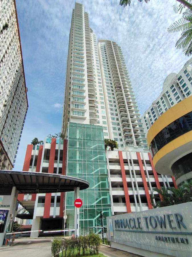 Glex Homes, Pinnacle Tower Johor Bahru Exterior photo